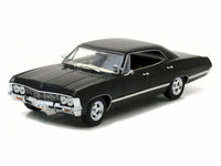 1967 Chevrolet Impala Sport Sedan Tuxedo Black 1:24 Scale Diecast Model Car - Greenlight 84035